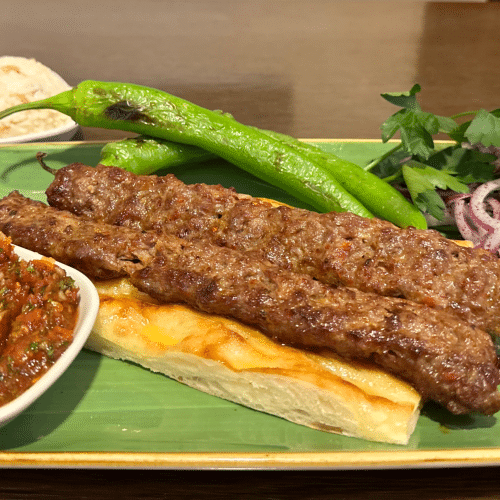 Adana Kebap (leicht scharf)