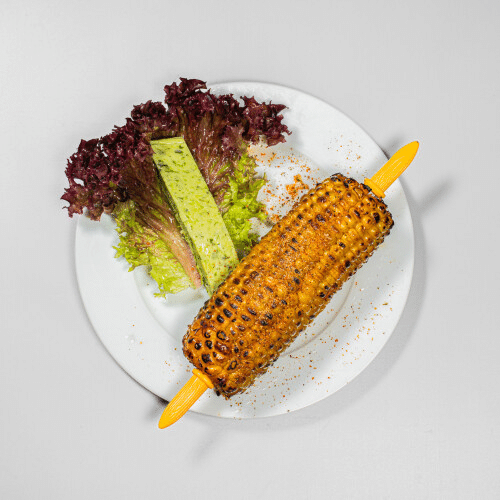 Maiskolben mit Kräuterbutter