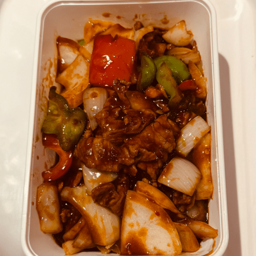 Rindfleisch mit Zwiebeln