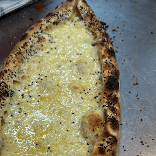 Pide mit Gouda