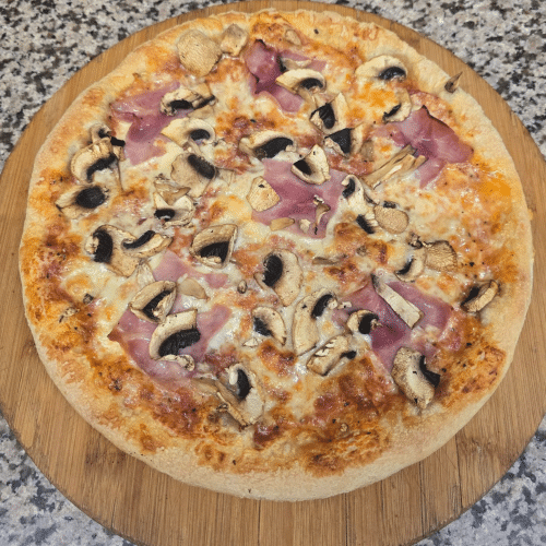 Pizza Prosciutto e Funghi