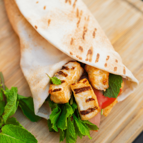 Halloumi im Brot