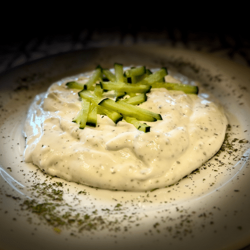 Cacik, Tzatziki