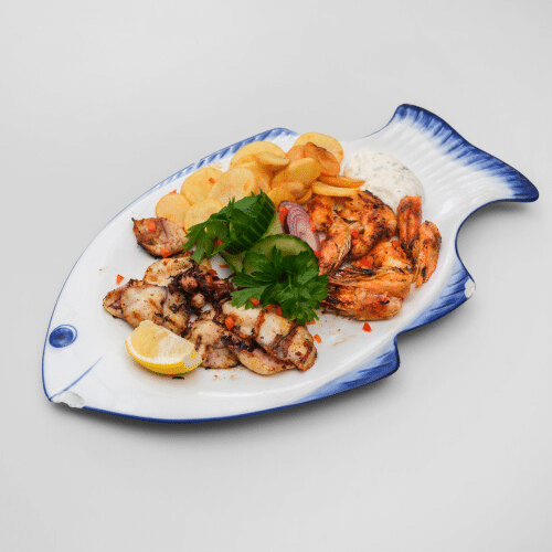 Garnelen und Calamari mit Röstkartoffeln
