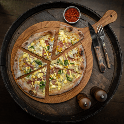 Pizza Flying Dutchman
