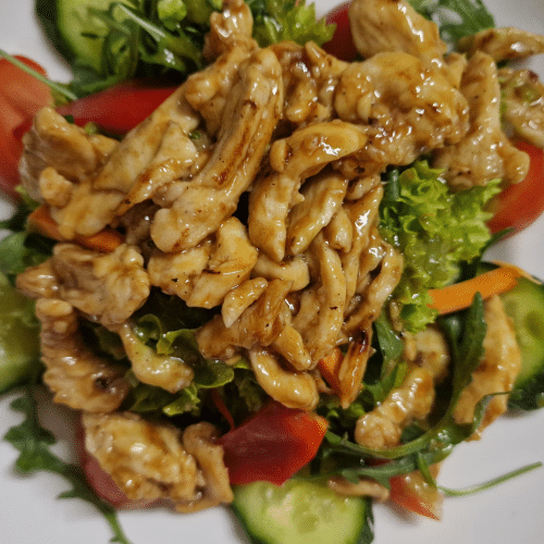 Yakitori-Chicken Salat