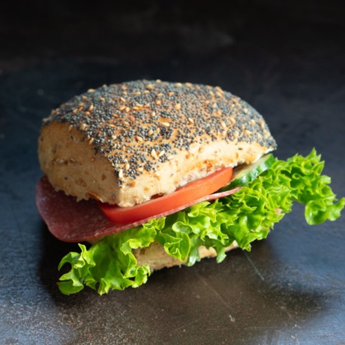 Weltmeisterbrötchen mit Salami