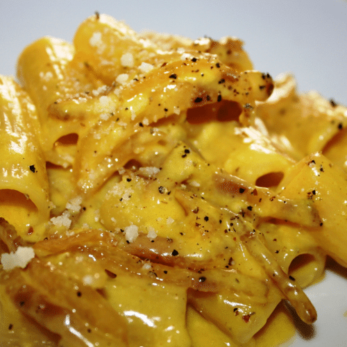Rigatoni Carbonara & Salat