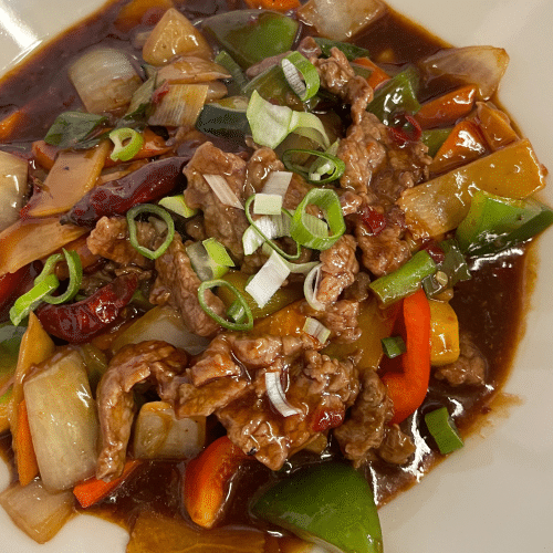 Gebratenes Rindfleisch Szechuan Art (Scharf) (66)