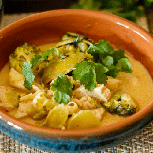 M5 .Hühnerbrustfilet mit Currysauce