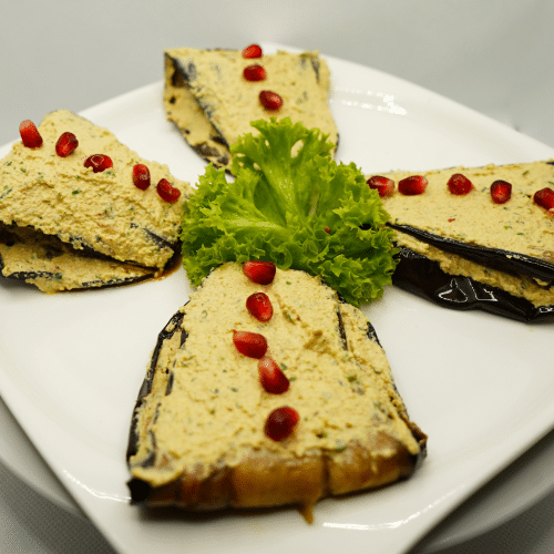 Auberginen mit Walnusspaste (vegan)