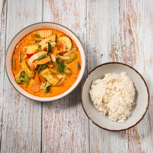 Aus dem Wok - Red Curry (scharf)