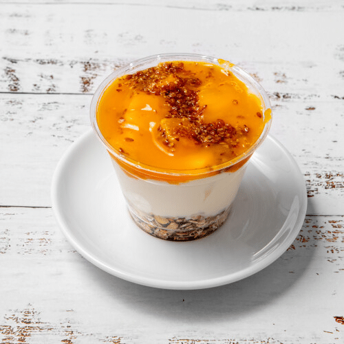 Mango-chia-Joghurtbecher
