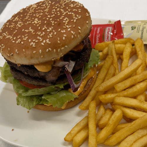 Maxi BBQ-Cheeseburger Manu