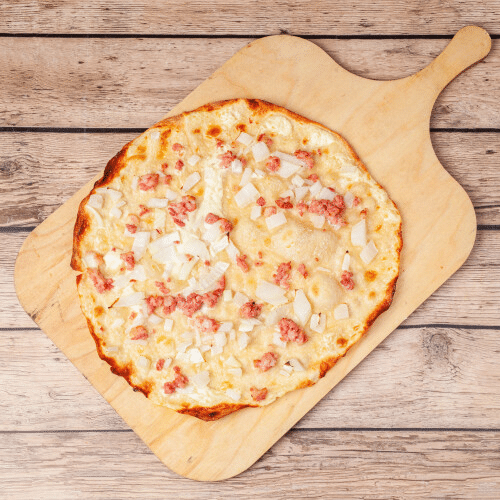 Brauhaus Flammkuchen mit Speck und Zwiebeln
