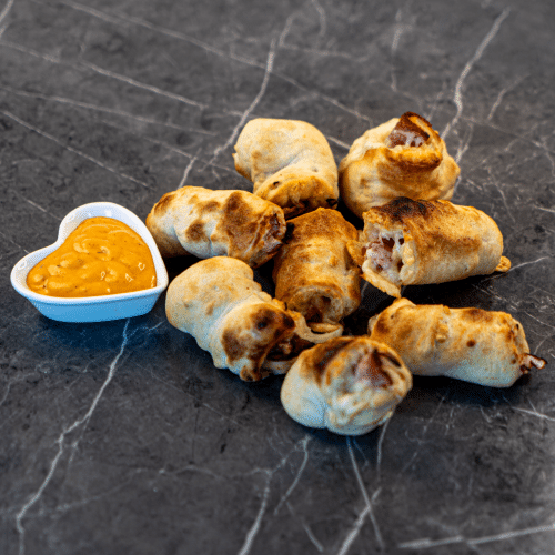 Pizzabrötchen mit Sucuk und Zwiebeln