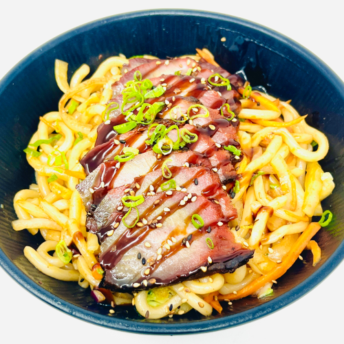 Mittagsmenü Char Siu Udon-Nudeln