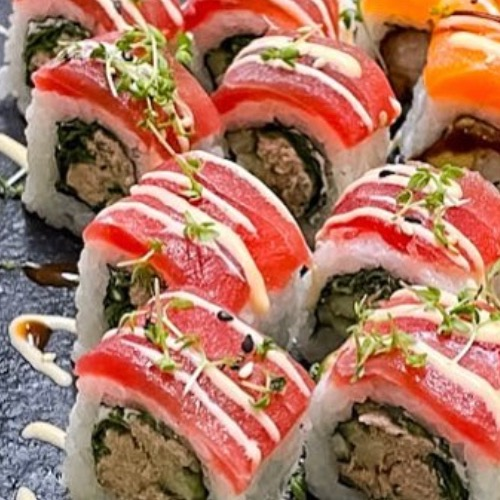 Sushi Spezial Tuna Roll