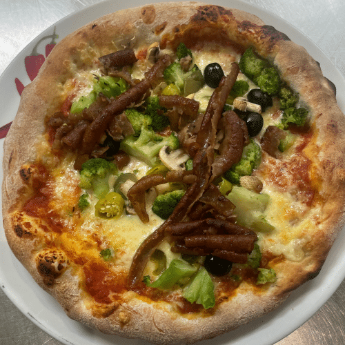 Pizza Döner mit Tomaten, Zwiebeln, Paprika