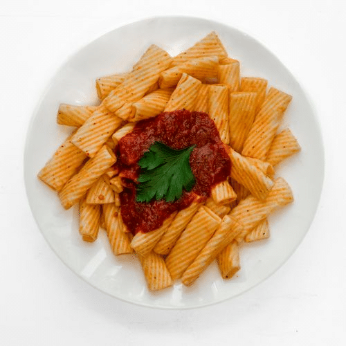 27-Nudeln mit Tomatensauce