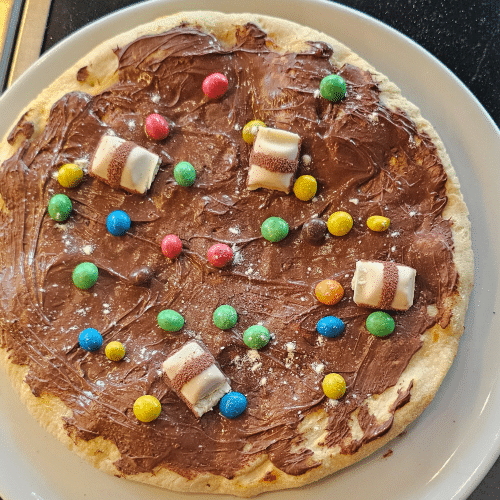 Nutella pizza M&M's