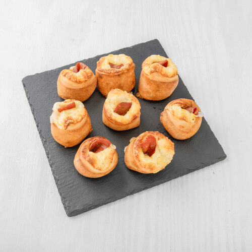 Snack-Rollis mit Sucuk und Käse (8 Stück)