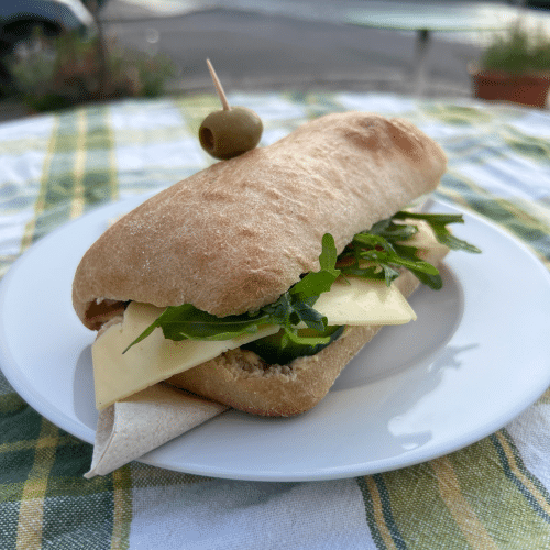 Hummus Sandwich
