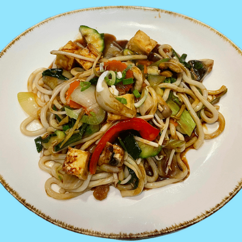 Udonnudeln mit Tofu