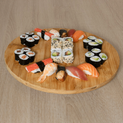 Sushi Menü (für 2 Personen)