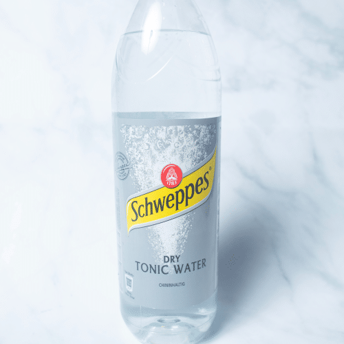 Schweppes Dry Tonic Water 1,0l (MEHRWEG)