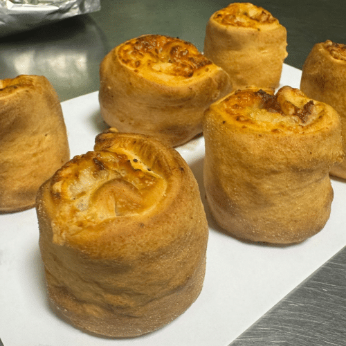 Pizzabrötchen Putenschinken