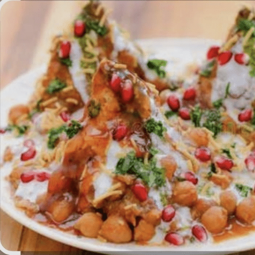 Vegetable Samosa Chaat (mittelscharf, 2 Stück)