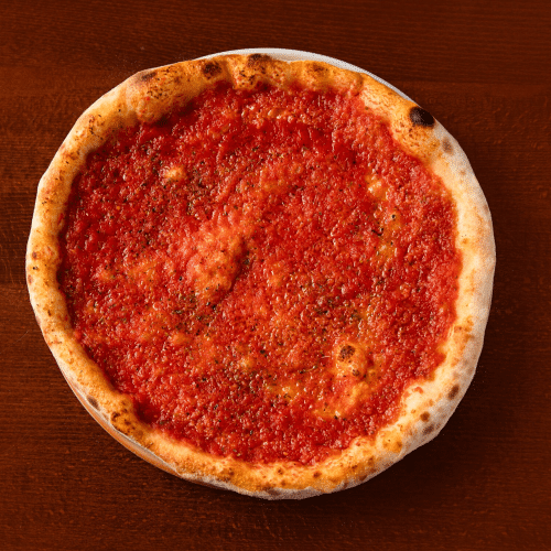 Pizzabrot mit Tomatensauce und Knoblauch