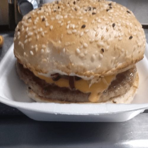 XXL Chili Cheeseburger