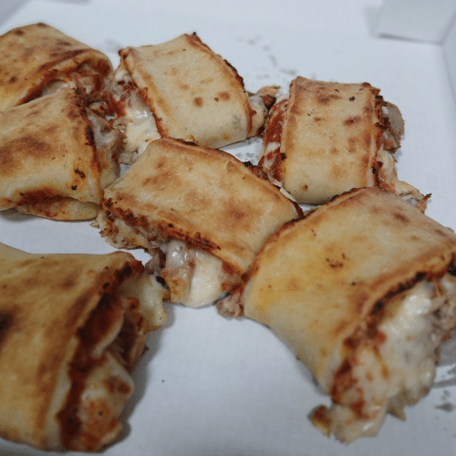 Pizzabrötchen (8 Stück) mit Thunfisch