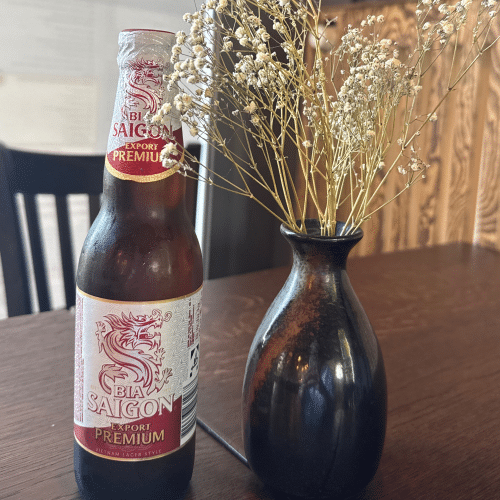 Bia Sai Gon (Saigon rot Bier)