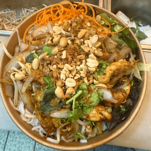 Bun Tron Ga - mit gebraten Hühnerfleisch