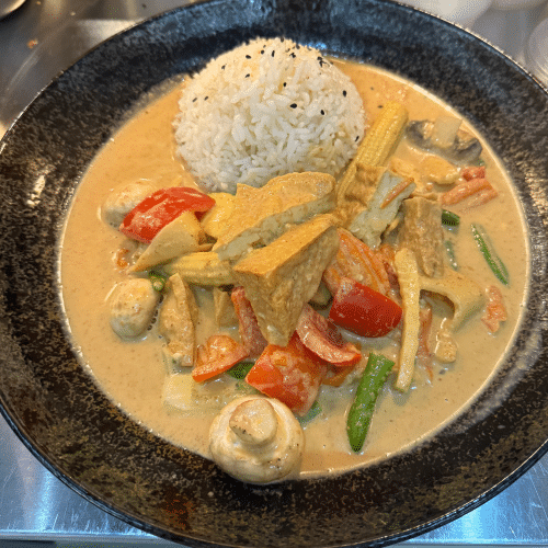 Erdnuss Curry - mit Tofu