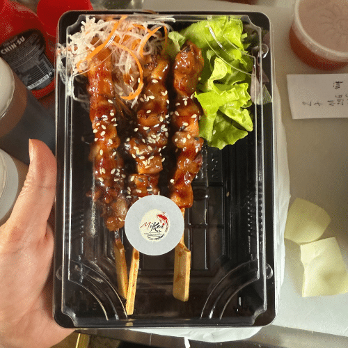 Hähnchen-Teriyaki-Spieße (3 Stück)