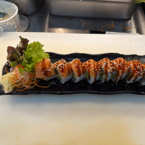 Inside-Out Aal, Avocado - mit Lachs ummanteln