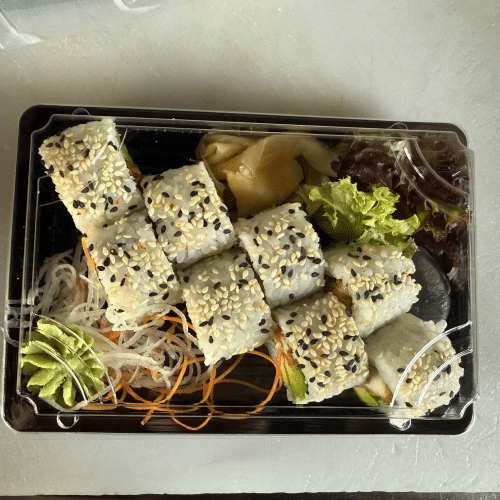 Inside-Out Scampi, Avocado - mit Sesam ummanteln