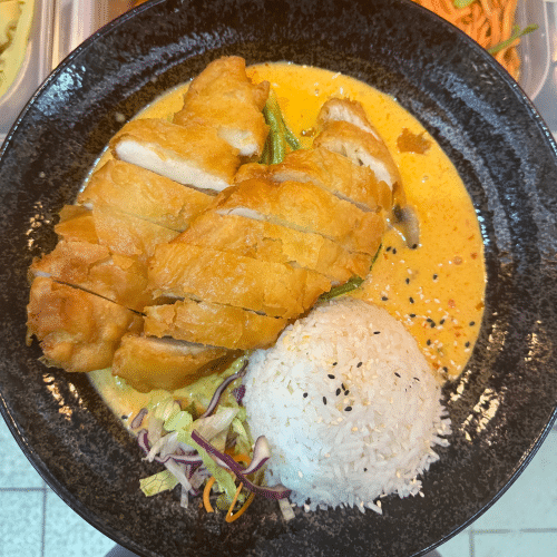 Spicy Mango Curry - mit gebackenem Hühnerbrustfilet