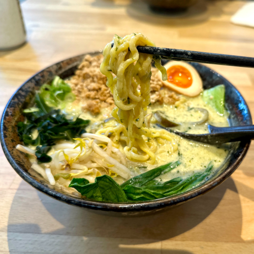Tantan Green (scharf)