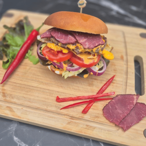 Pastrami and Egg Burger - Menü