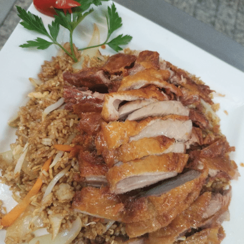 Gebratener Reis mit Ente, Eiern und Gemüse