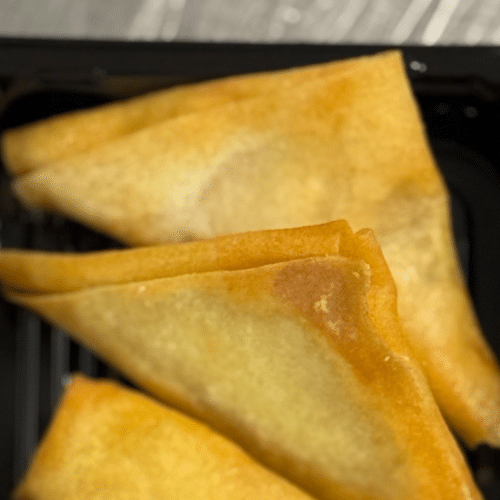 12. Samosa (vegetarisch, 6 Stück)