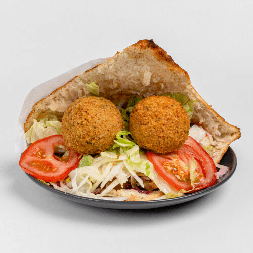 Falafel Brot mit Salat und Sauce
