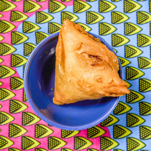 Homemade Vegetarian Samoosa - Tapas