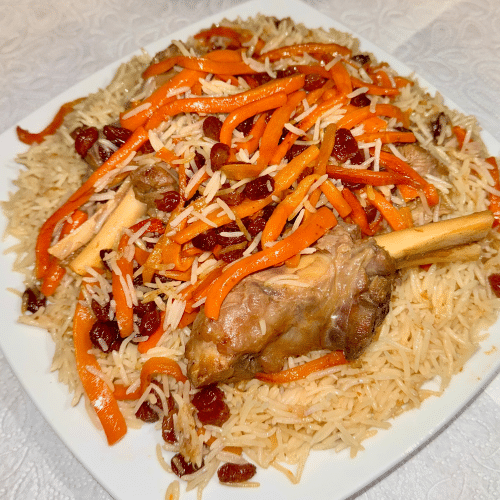 Qabeli-Pallau mit Lammfleisch