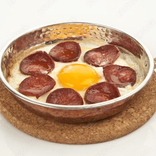 Sucuk mit Ei